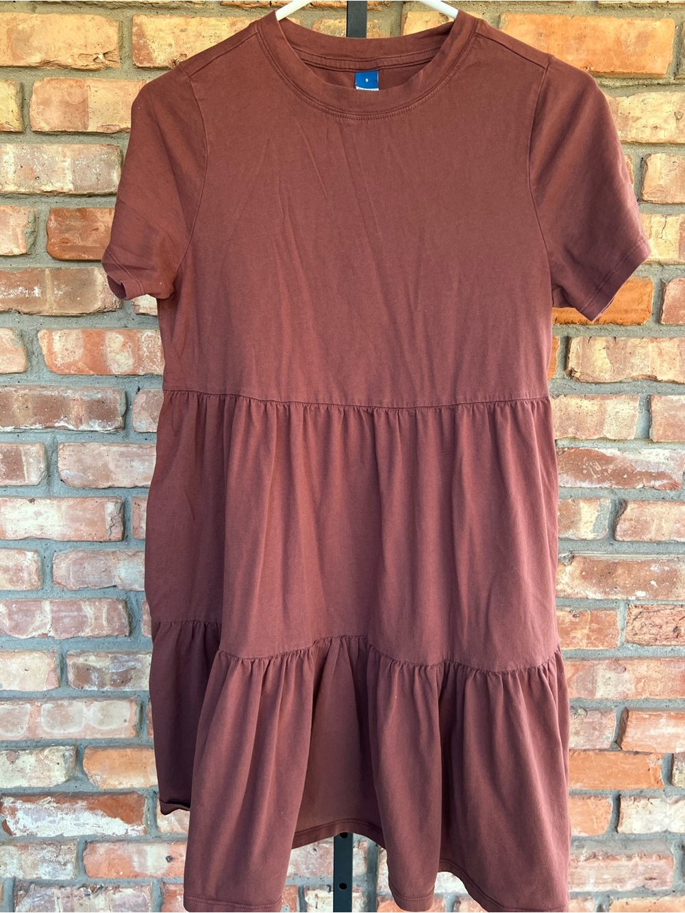 Old Navy Brown Tiered Capped Sleeve Midi Dress size small